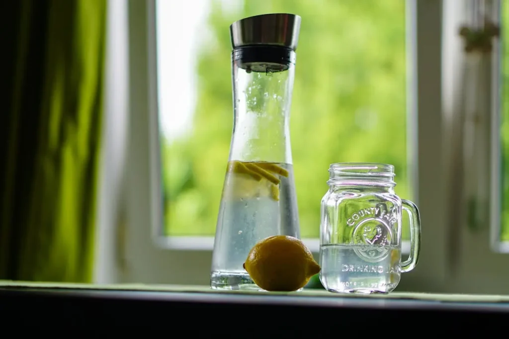 adding lemon with water